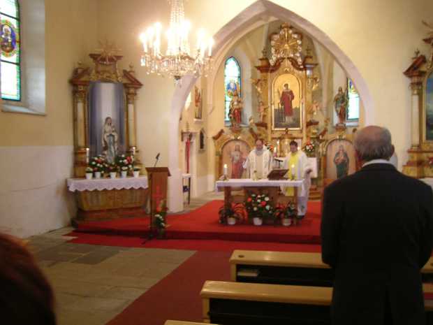 Mši v kostele sv. Vavřince v Dírné sloužil Rajlichům Jan Rajlich OP z dominikánského kláštera v Plzni